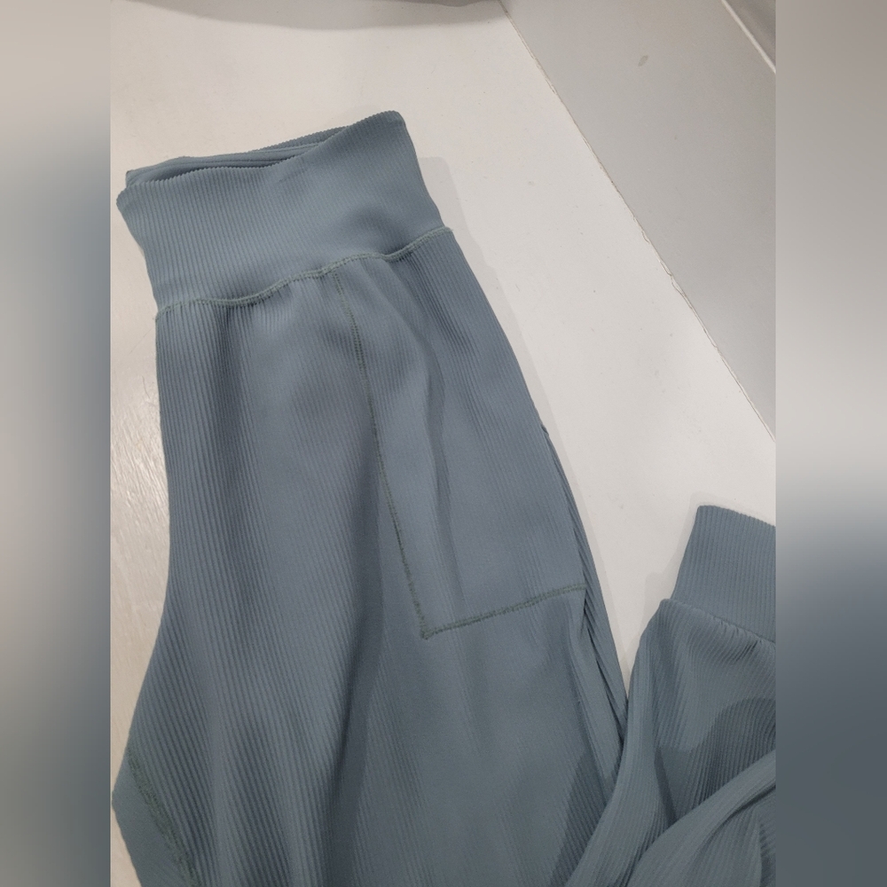Athleta Women's Teal Blue Salutation Rib High Rise Jogger Size Large. - Picture 11 of 11